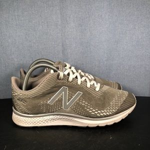 New Balance Women's Fuelcore Agility Gray Athletic Running Sneakers size 9